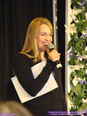 Lucy Lawless and Renee O'Connor - Xena Con Lax 2010